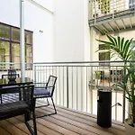 Bright & Airy Apartment With Balcony Near City Center